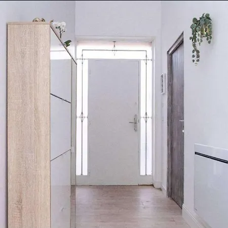 La Calaisienne Opt 8 16 Pers Villa Tourcoing